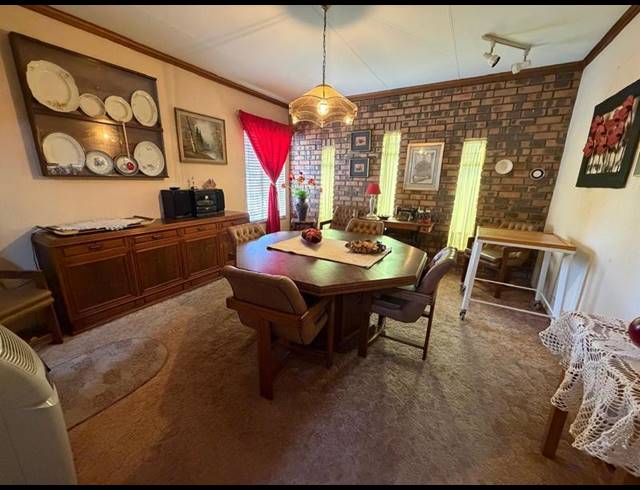 3 BEDROOM HOUSE FOR SALE IN CASSELDALE